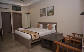 Mist Blew Hotel Sonari (assam) 2* India