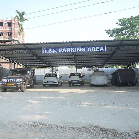 Mist Blew Hotel Sonari  Exterior photo
