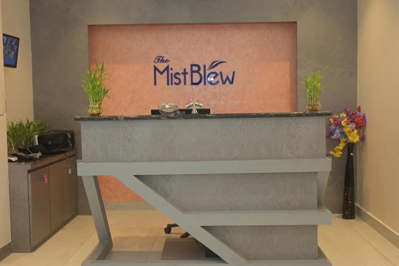 Mist Blew Hotel Sonari  Exterior photo