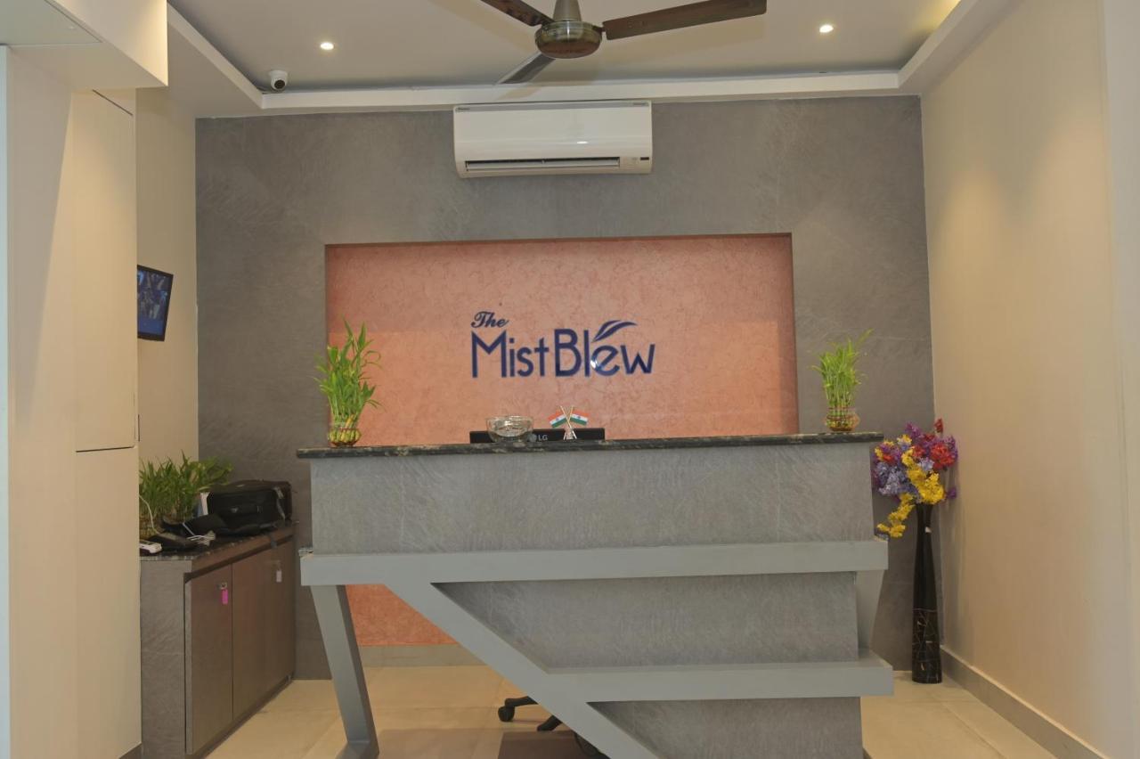 Mist Blew Hotel Sonari  Exterior photo